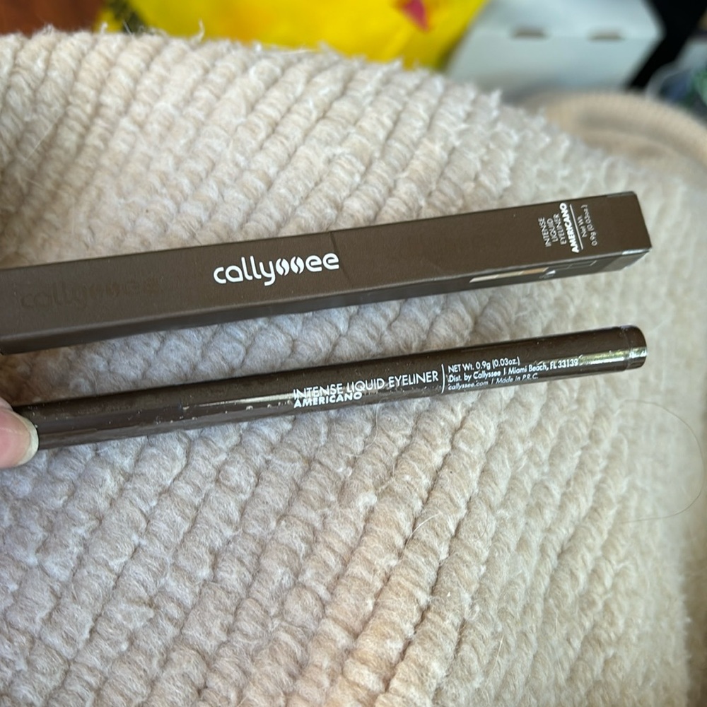 CALLYSSEE Intense Liquid Eyeliner in Americano 0.9g Dark Brown New